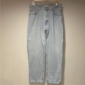 Levi’s 550 Relaxed Fit High Rise Jeans Women’s Size 34x32 Light Wash
